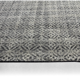 Rize Rug in Akello