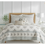 Kamira Quilt Set