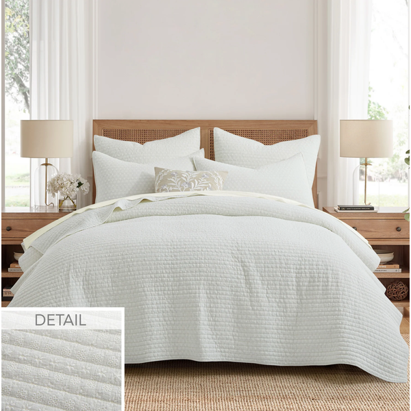 Eyelet Quilt Set