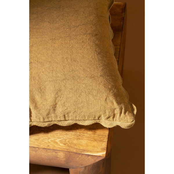 Scalloped Edge Cushion in Bronze