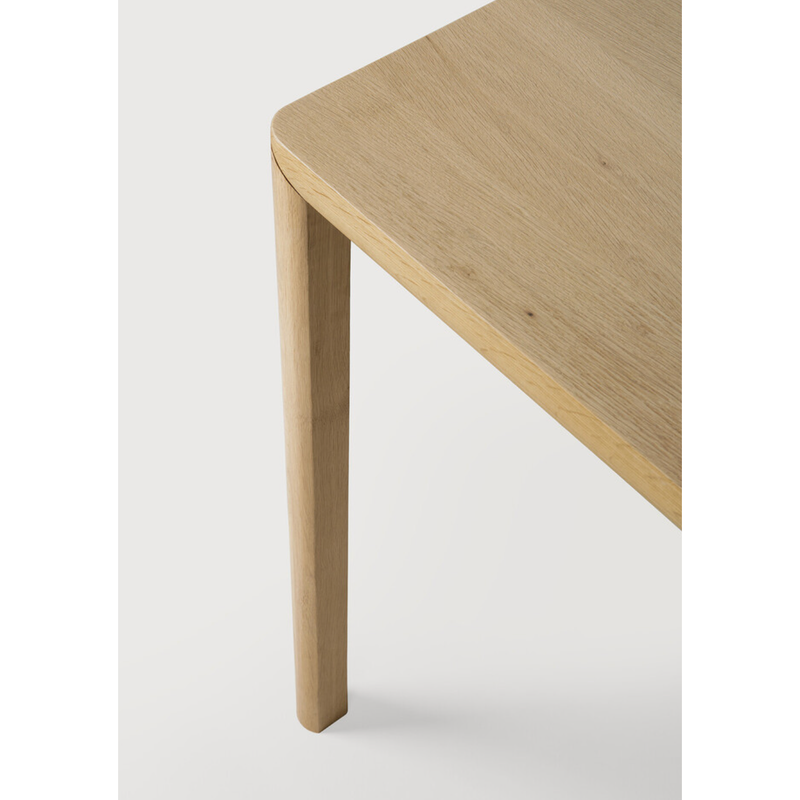 Air Dining Table in Oak