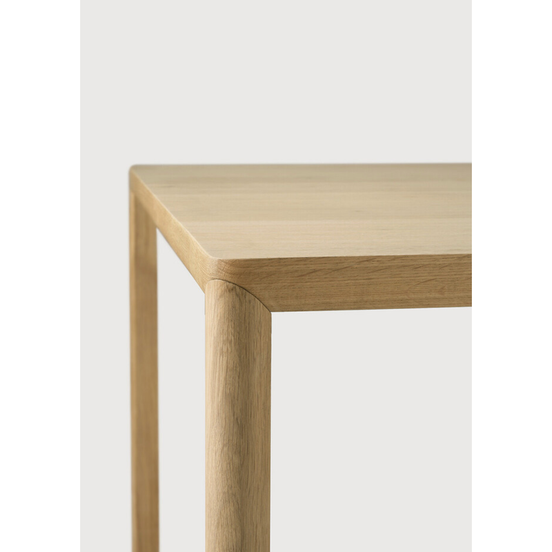 Air Dining Table in Oak