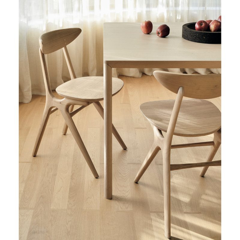 Air Dining Table in Oak