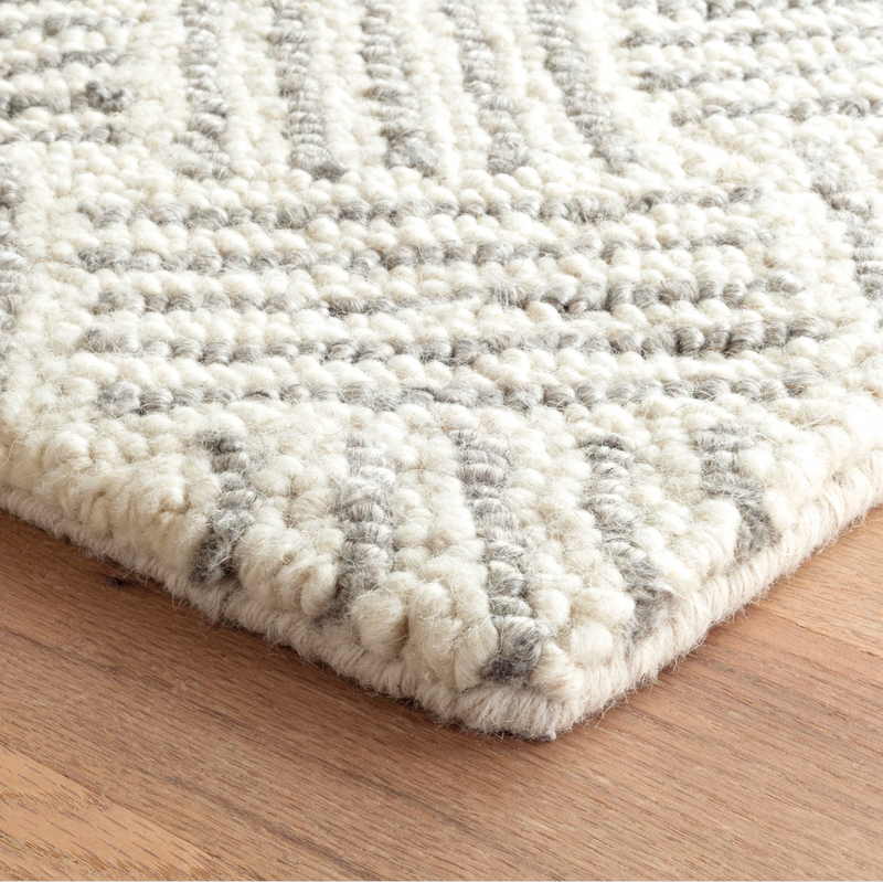 Layers Hooked Wool Rug in Grey