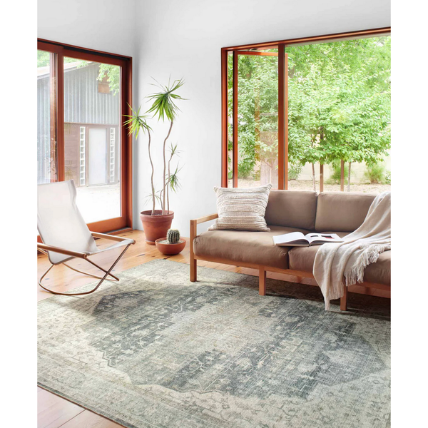 Skye Rug in Charcoal/ Dove