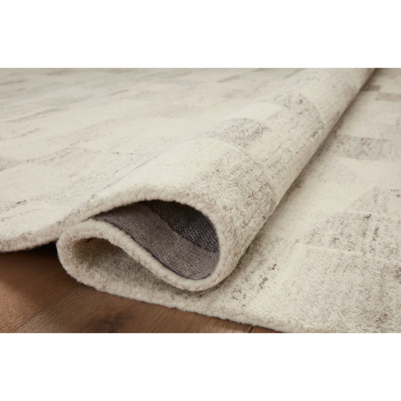 Rocky Rug in Ivory/Silver