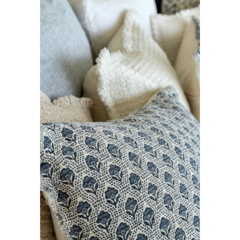 Periwinkle Cushion