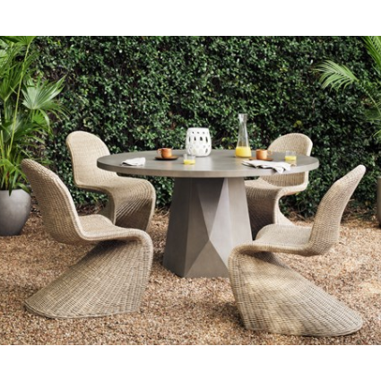 Bowman Outdoor Dinning Table